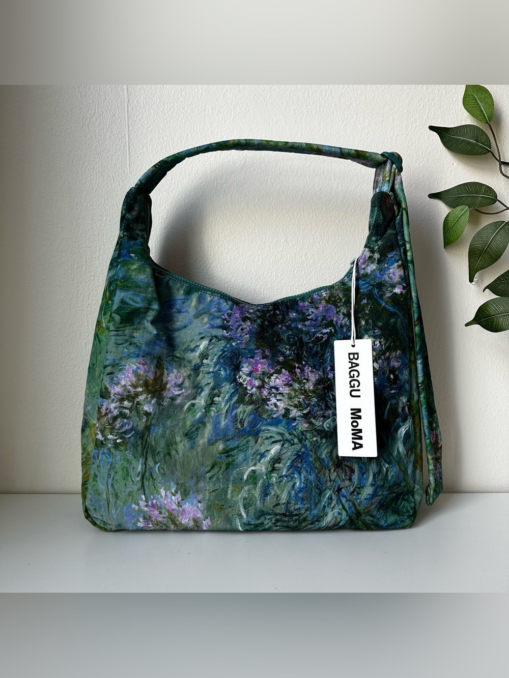 BAGGU MoMA Shoulder Bag Agapanthus Claude Monet
